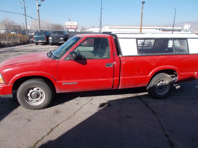 1999 GMC Sonoma SL