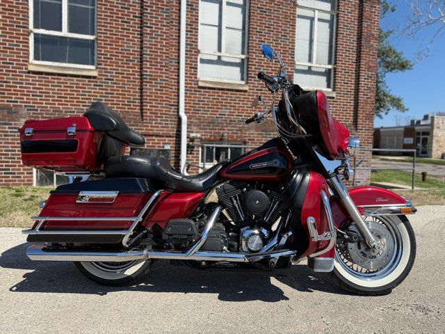 1999 Harley-Davidson Electra Glide FLHTCI Classic