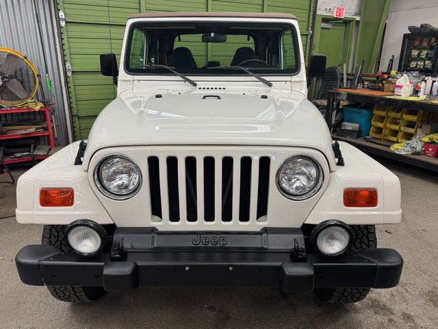 1999 Jeep Wrangler Sahara