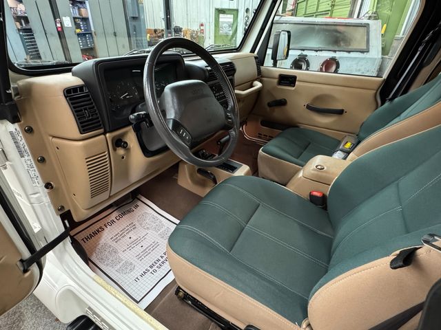 1999 Jeep Wrangler Sahara