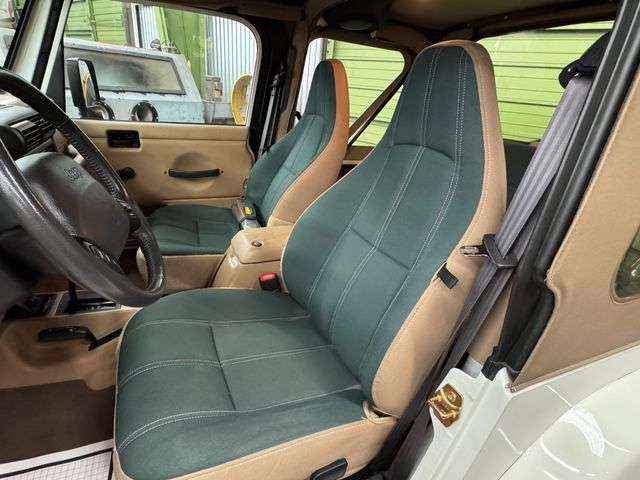 1999 Jeep Wrangler Sahara