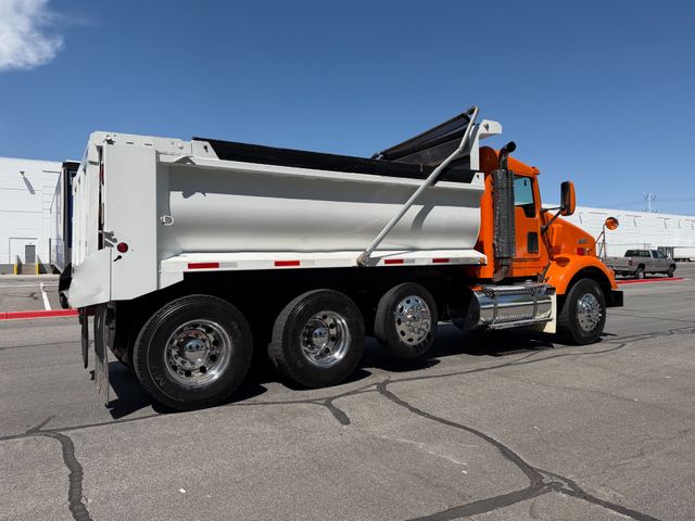 1999 Kenworth T800