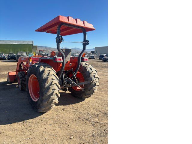 1999 Kubota L3710D Tractor  w/ LA681 Front End Loader Attachment