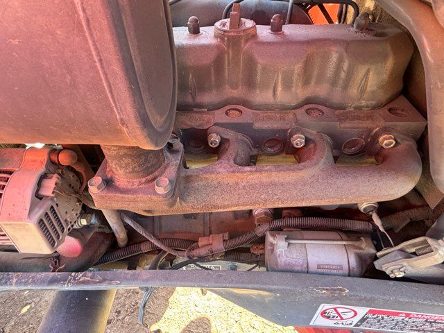 1999 Kubota L3710D Tractor  w/ LA681 Front End Loader Attachment