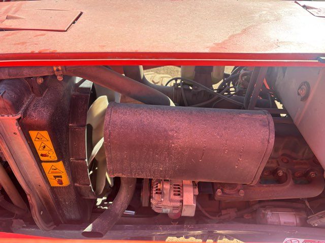 1999 Kubota L3710D Tractor  w/ LA681 Front End Loader Attachment