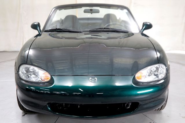 1999 Mazda MX-5 Miata  | Burbank, California | MDK International