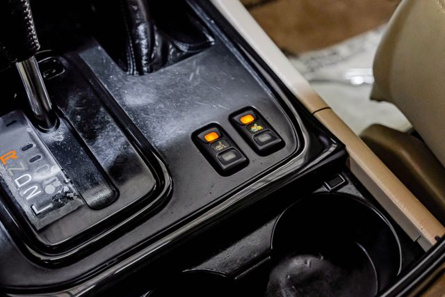 1999 Toyota Land Cruiser Locking Rear Diff 3RD ROW Leather LIFTED 33" A/T | Dallas, TX | East Dallas Diesel 1999 Toyota Land Cruiser Locking Rear Diff 3RD ROW Leather LIFTED 33" A/T | Dallas, TX | East Dallas Diesel