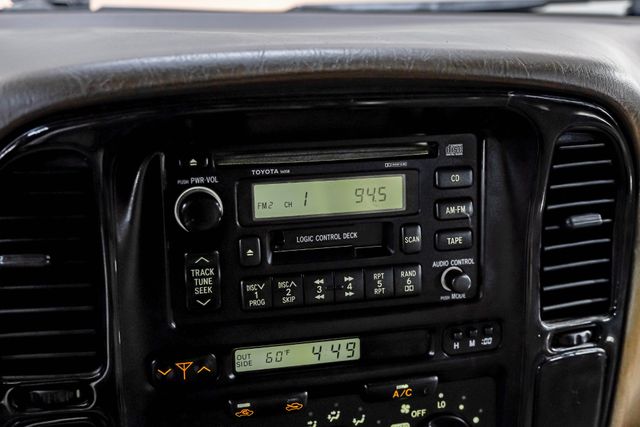 1999 Toyota Land Cruiser Locking Rear Diff 3RD ROW Leather LIFTED 33" A/T | Dallas, TX | East Dallas Diesel 1999 Toyota Land Cruiser Locking Rear Diff 3RD ROW Leather LIFTED 33" A/T | Dallas, TX | East Dallas Diesel