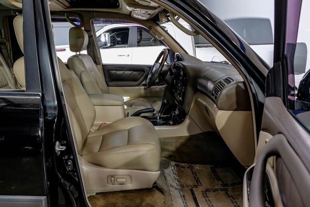 1999 Toyota Land Cruiser Locking Rear Diff 3RD ROW Leather LIFTED 33" A/T | Dallas, TX | East Dallas Diesel 1999 Toyota Land Cruiser Locking Rear Diff 3RD ROW Leather LIFTED 33" A/T | Dallas, TX | East Dallas Diesel