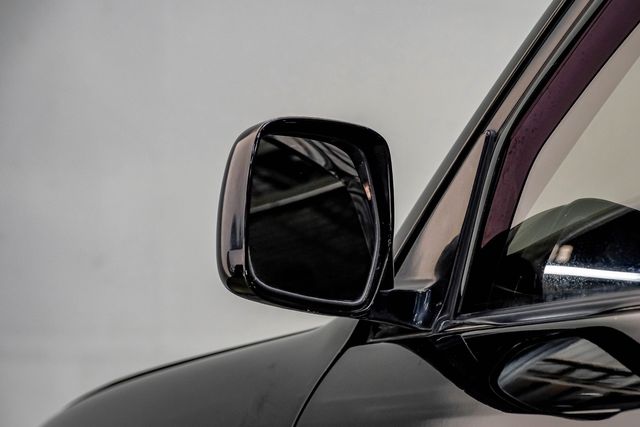 1999 Toyota Land Cruiser Locking Rear Diff 3RD ROW Leather LIFTED 33" A/T | Dallas, TX | East Dallas Diesel 1999 Toyota Land Cruiser Locking Rear Diff 3RD ROW Leather LIFTED 33" A/T | Dallas, TX | East Dallas Diesel