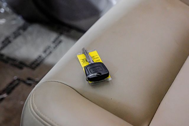 1999 Toyota Land Cruiser Locking Rear Diff 3RD ROW Leather LIFTED 33" A/T | Dallas, TX | East Dallas Diesel