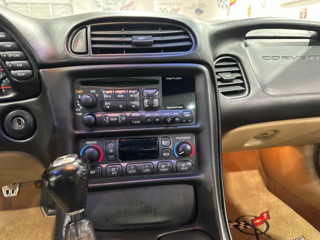 2000 Chevrolet Corvette Coupe HUD, JL4. 6-Speed, Chromes, Glass Top, 57k | Dallas, Texas | Corvette Warehouse 