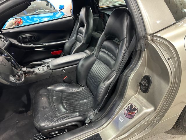 2000 Chevrolet Corvette Coupe HUD, F45, U1S, AQ9, JL4, UV6, $2k Mags, 47k | Dallas, Texas | Corvette Warehouse 