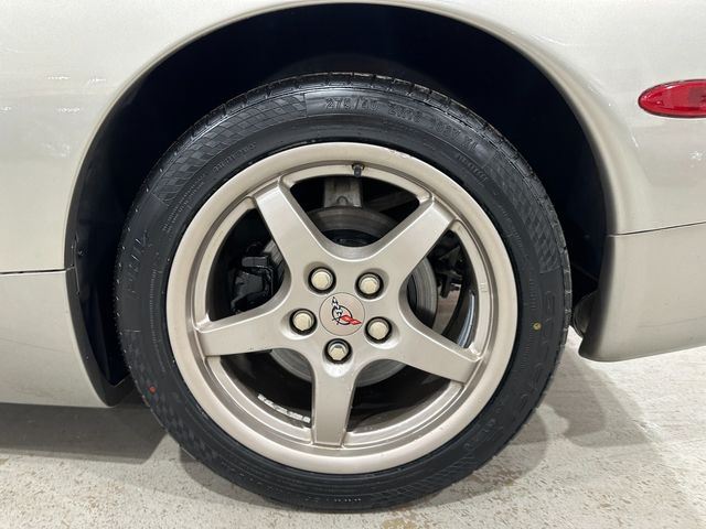 2000 Chevrolet Corvette Coupe HUD, F45, U1S, AQ9, JL4, UV6, $2k Mags, 47k | Dallas, Texas | Corvette Warehouse 