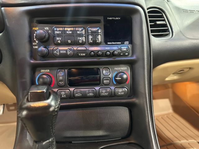 2000 Chevrolet Corvette CONV HUD, JL4 Magnesium, Bowling Green 1/777, 51k | Dallas, Texas | Corvette Warehouse 