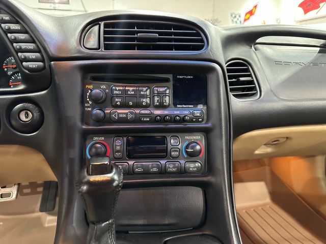 2000 Chevrolet Corvette CONV HUD, JL4 Magnesium, Bowling Green 1/777, 51k | Dallas, Texas | Corvette Warehouse 