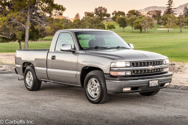 2000 Chevrolet Silverado 1500 LS