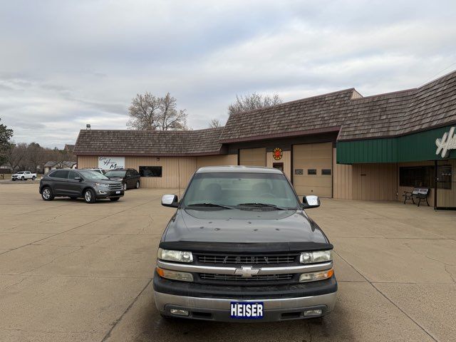 2000 Chevrolet Silverado 1500 Base | Dickinson, ND | Heiser Motors
