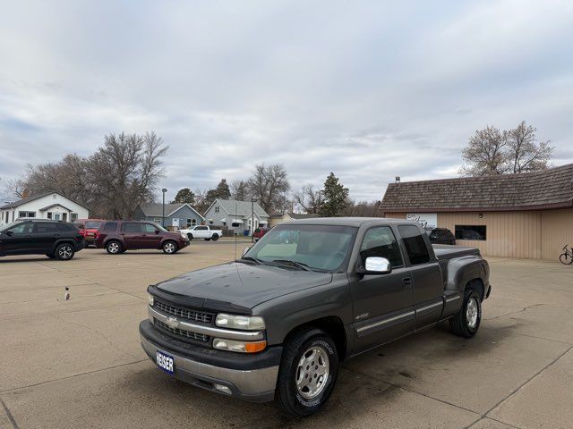 2000 Chevrolet Silverado 1500 Base | Dickinson, ND | Heiser Motors