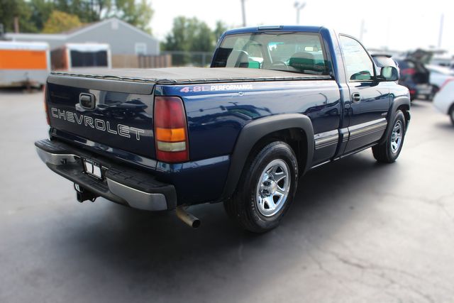 2000 Chevrolet Silverado 1500 Regular Cab Short Bed | Granite City, Illinois | MasterCars Company Inc. 2000 Chevrolet Silverado 1500 Regular Cab Short Bed | Granite City, Illinois | MasterCars Company Inc.