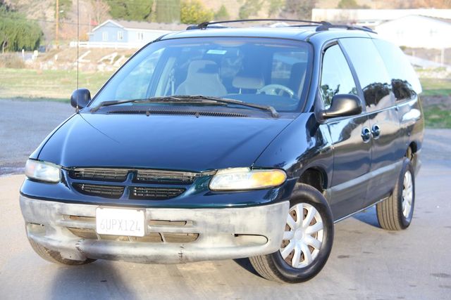 2000 dodge grand caravan se