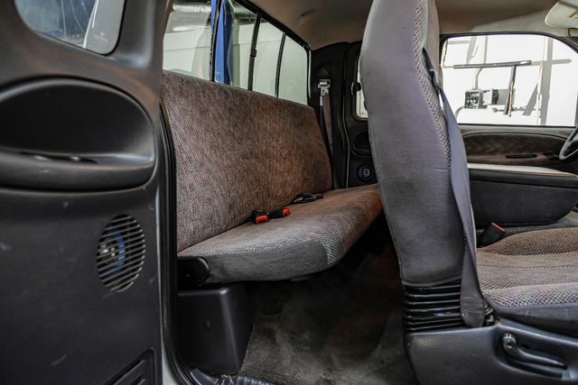 2000 Dodge Ram 3500 SLT 5.9L Cummins 6-SPD MANUAL 2 Owner Texas Truck | Dallas, TX | East Dallas Diesel