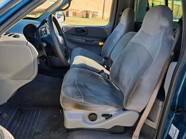 2000 Ford F-150 XLT 2000 Ford F-150 XLT