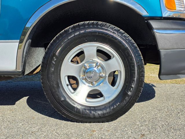 2000 Ford F-150 XLT 2000 Ford F-150 XLT