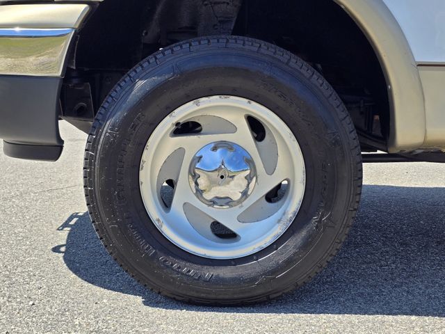 2000 Ford F-150 XLT 2000 Ford F-150 XLT