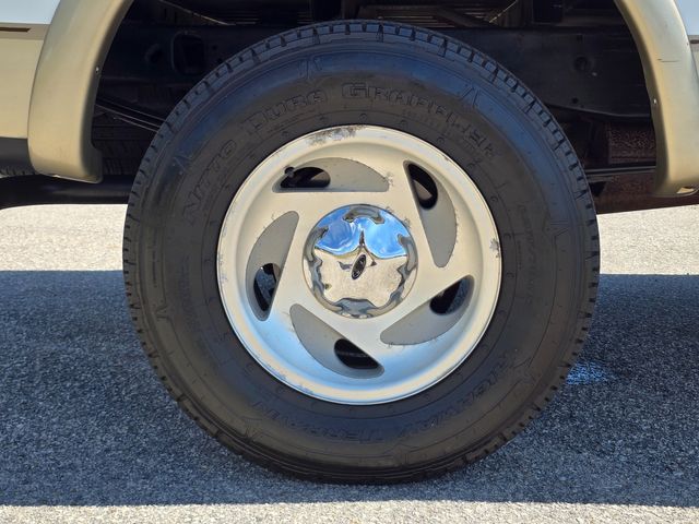 2000 Ford F-150 XLT 2000 Ford F-150 XLT