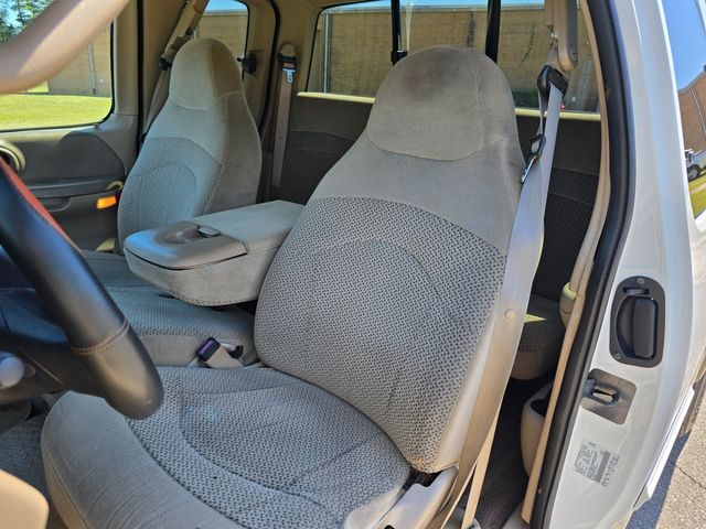 2000 Ford F-150 XLT 2000 Ford F-150 XLT