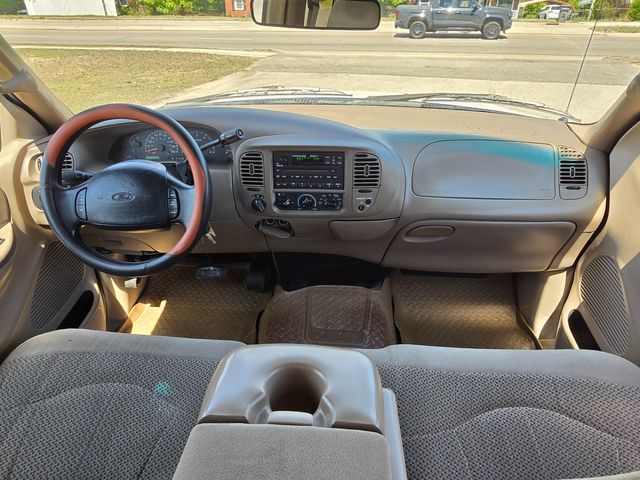 2000 Ford F-150 XLT 2000 Ford F-150 XLT