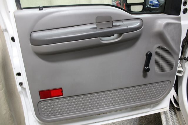 2000 Ford F-350 XL | Roscoe, IL | Autoland Outlets 2000 Ford F-350 XL | Roscoe, IL | Autoland Outlets