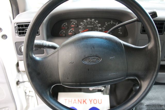 2000 Ford F-350 XL | Roscoe, IL | Autoland Outlets 2000 Ford F-350 XL | Roscoe, IL | Autoland Outlets