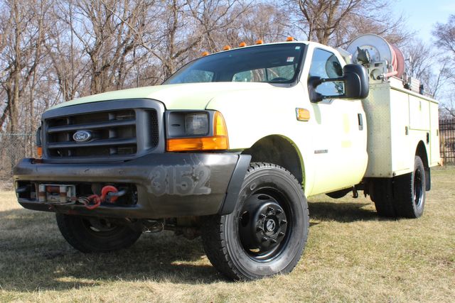 2000 Ford F-450 Diesel 4x4 Utility | Roscoe, IL | Autoland Outlets 2000 Ford F-450 Diesel 4x4 Utility | Roscoe, IL | Autoland Outlets