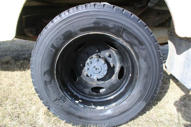 2000 Ford F-450 Diesel 4x4 Utility | Roscoe, IL | Autoland Outlets 2000 Ford F-450 Diesel 4x4 Utility | Roscoe, IL | Autoland Outlets