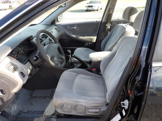 2000 Honda Accord LX | Dalton, GA | Paniagua Auto Mall 2000 Honda Accord LX | Dalton, GA | Paniagua Auto Mall