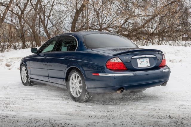 2000 Jaguar S-Type 4.0 w/ 281 HP, Cruise Control, Power Sunroof