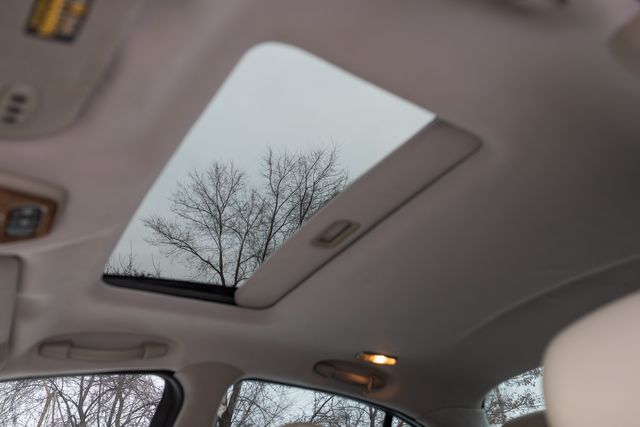 2000 Jaguar S-Type 4.0 w/ 281 HP, Cruise Control, Power Sunroof