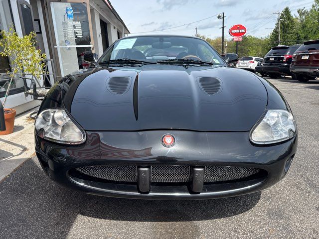 2000 Jaguar XKR Base