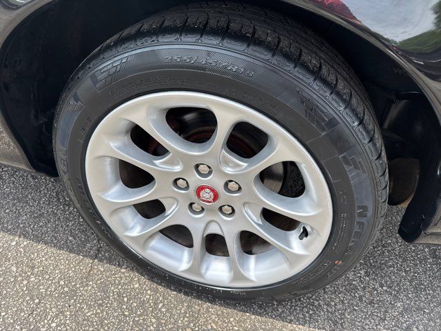 2000 Jaguar XKR Base