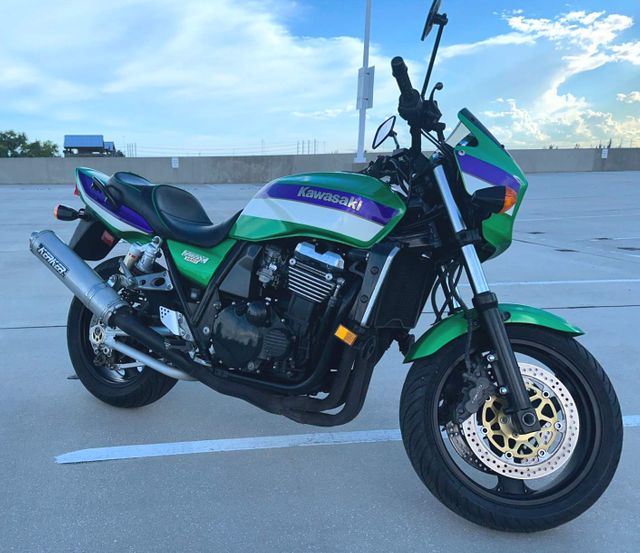 2000 Kawasaki ZRX 1100 | Dania Beach, Florida | Top Gear Inc. 2000 Kawasaki ZRX 1100 | Dania Beach, Florida | Top Gear Inc.