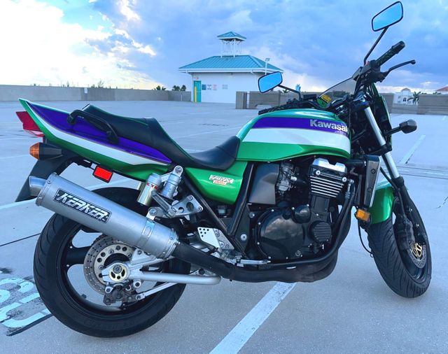 2000 Kawasaki ZRX 1100 | Dania Beach, Florida | Top Gear Inc. 2000 Kawasaki ZRX 1100 | Dania Beach, Florida | Top Gear Inc.