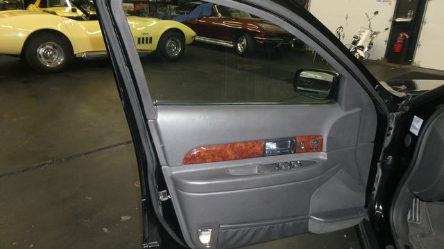 2000 Lincoln LS Base