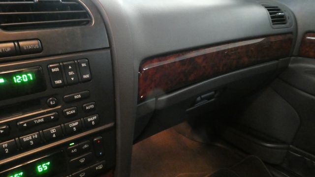 2000 Lincoln LS Base