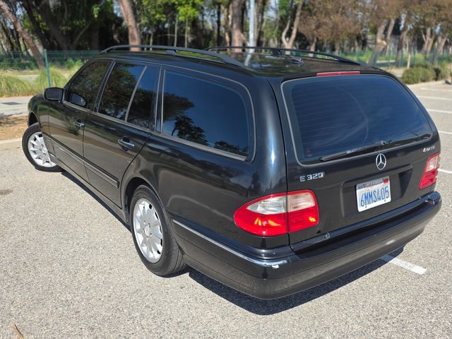 2000 Mercedes-Benz E-Class E 320 4MATIC | Reseda, CA | Angeles Auto Alliance