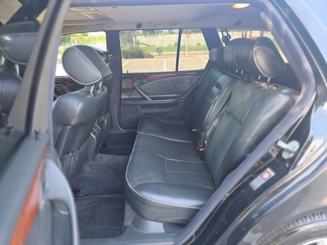 2000 Mercedes-Benz E-Class E 320 4MATIC | Reseda, CA | Angeles Auto Alliance
