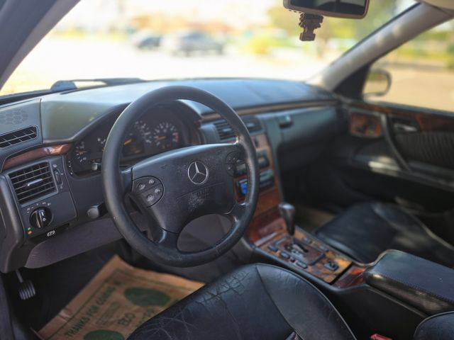 2000 Mercedes-Benz E-Class E 320 4MATIC | Reseda, CA | Angeles Auto Alliance
