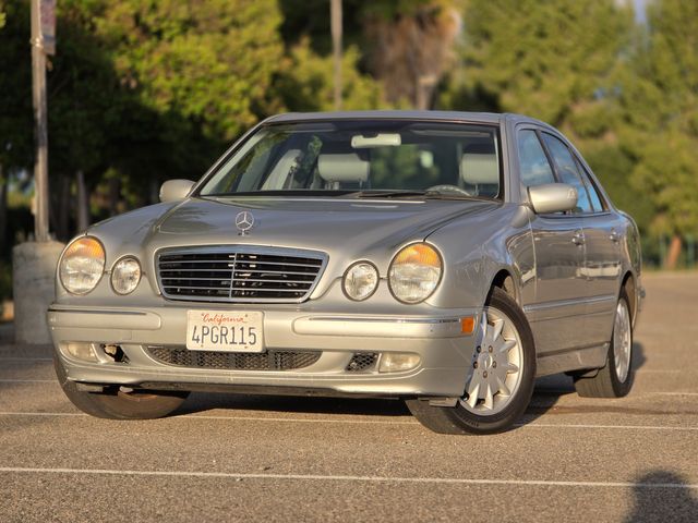 2000 Mercedes-Benz E-Class E 320 2000 Mercedes-Benz E-Class E 320