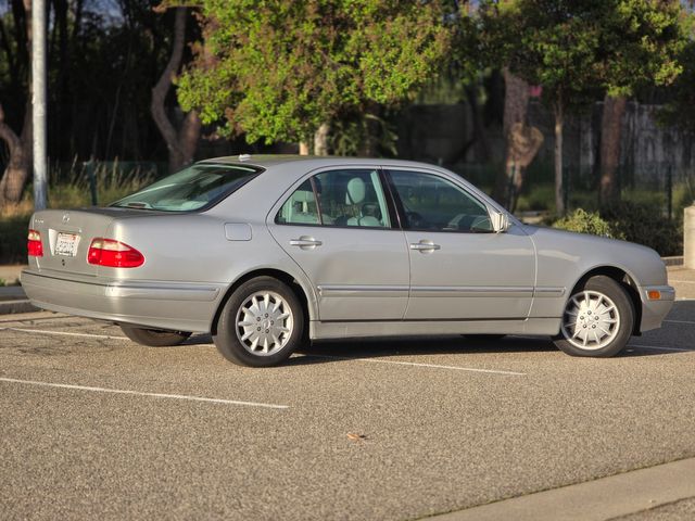2000 Mercedes-Benz E-Class E 320 2000 Mercedes-Benz E-Class E 320
